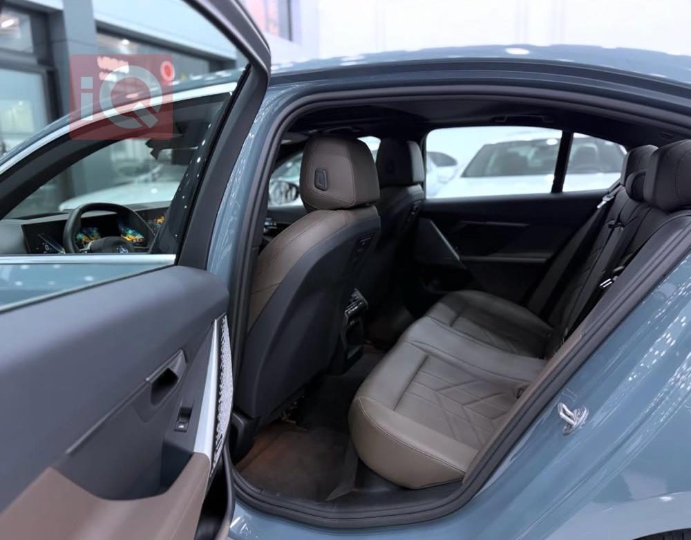 بي ام دبليو الفئة 5